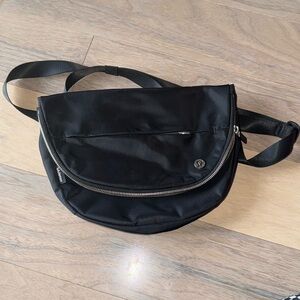 Lululemon Festival Bag 5L